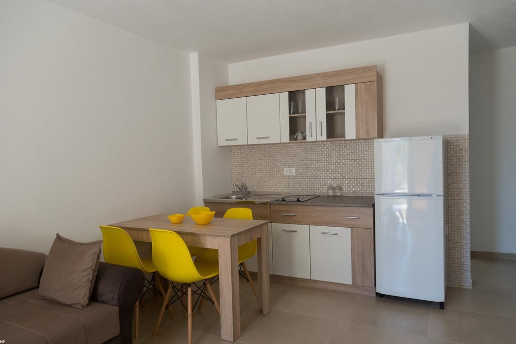 Del Mar Apartments Čanj エクステリア 写真