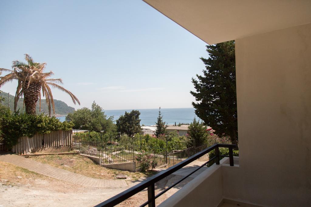 Del Mar Apartments Čanj エクステリア 写真